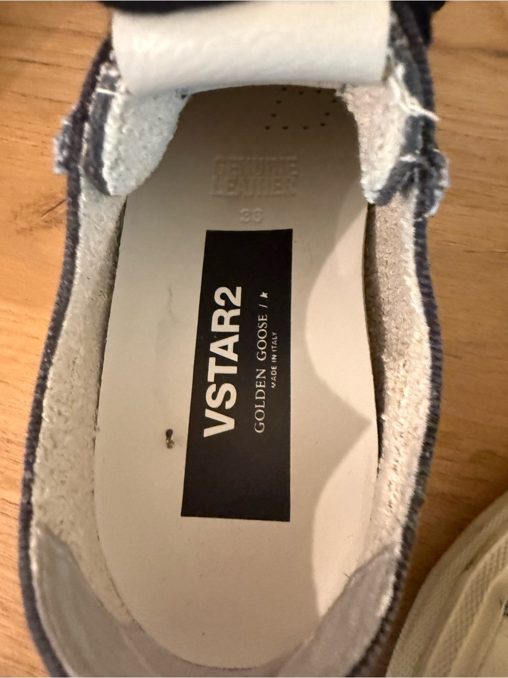 Golden Goose women’s Low-Top Denim Blue Star Sneakers - Picture 4 of 5